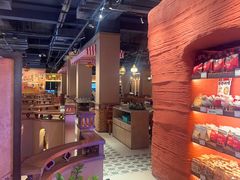 -耶里夏丽·丝路国际·新疆餐厅(浦东区东方路店)