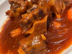 红烧牛尾-宝轩渔府·老字号海鲜·正宗津菜(水上店)