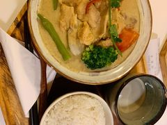 绿咖喱鸡肉套饭-GOGO Plate(成都太古里店)