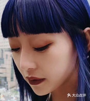 漫画刘海漫画刘海超A款AAA 时尚是轮回现在又回到厚