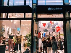 -lululemon(比斯特购物村店)