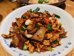 土萝卜干炒土腊肉-吃饭皇帝大土家民族菜(正大广场店)