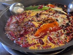-黄潇洒老火锅(九眼桥宏济巷店)