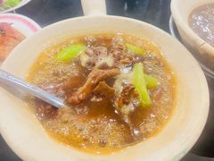 红烧鹅掌-中国城银都鱼翅酒楼