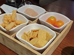 -花菇朵·云山雀 ll 野生菌锅·野果酸汤·精品滇菜(万柳店)