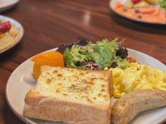 奶酪吐司香肠brunch-VESH COFFEE(定西路店)