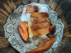 -胡桃里音乐餐厅(陶溪川店)(川湘赣菜·世界百大酒庄直供红酒·音乐表演)
