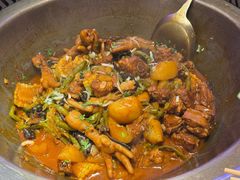 -山河屯铁锅炖(哈西站店)