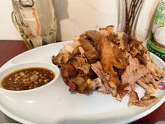 -聚首堂·特色小吃·肘子(什刹海德胜门店)