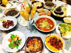 -雀蓝川菜(奥体广场店)