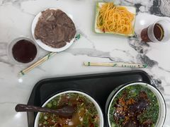 -伊穆祥牛肉面总店·清真
