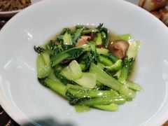香菇青菜-杭百味·大众精选杭帮菜(西湖音乐喷泉店)