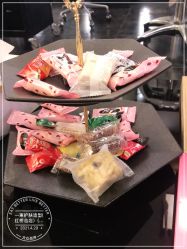 -一東造型烫发染发