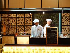 -柏悦酒店-沁园牛排海鲜西餐厅