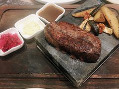岩烧厚切牛排-Erman岩烧牛排(虹桥南丰城店)