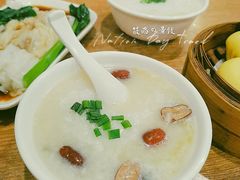 香菇滑鸡粥-广东小美食(果戈里大街店)