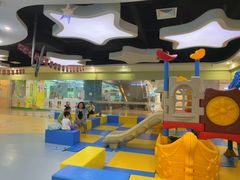 -蓝旗亲子游泳(范湖万达广场店)