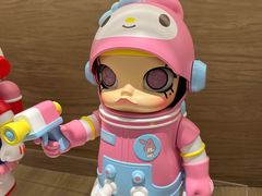 -泡泡玛特POPMART(国金街店)