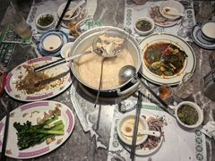 -禄婶鸡煲·打边炉