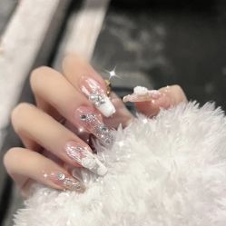 -爱空间美睫健康美甲