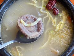 牛尾汤-一品诚记烤肉(大连柏威年购物中心店)