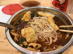 -柳州肥姨妈大骨螺蛳粉(万达中心店)