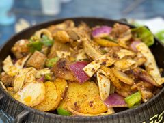 -撒拉人家.酸菜牦牛肉火锅