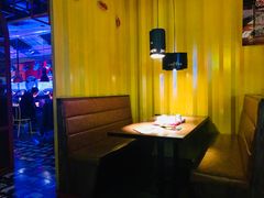 卡座-胖哥俩肉蟹煲(淮安万达店)