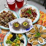 现在青岛的海蛎子🦪这么肥吗⁉️开了8年的啤酒屋