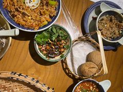 -包整·丝娃娃(一览甲秀楼风景店)