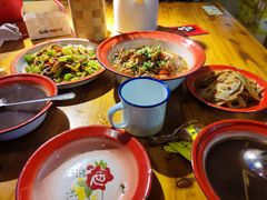 -老三样·美食研究中心(世贸路店)