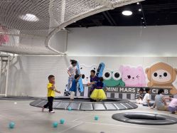 -MINI MARS KIDS CLUB亲子家庭中心(长宁天山店)