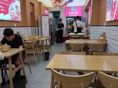 大堂-冒菜西施·非遗冒菜(总店)