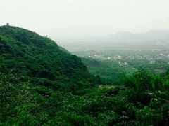 -灵岩山风景区