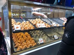 面包甜点陈列柜-月枫堂(长春这有山店)