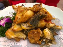 煎焗鱼头鱼骨-寻味顺德·南记酒家·传统顺德菜·鱼生(广源路店)