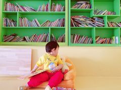 -爱睿思儿童早教亲子游泳(万象城店)