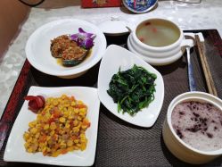 -东方幸福国际母婴月子会所(沙湾公园店)