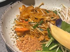-Kub Kao Kub Pla (Terminal21)