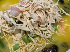 -翠山·映月湖景餐厅(映月湖公园店)