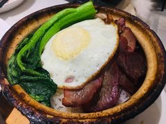 叉烧窝蛋煲仔饭-火啫啫·粤式啫啫煲(南通首店)