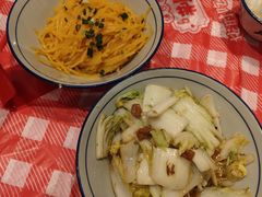 -荆九爷爆炒桥头三嫩(云南北路店)