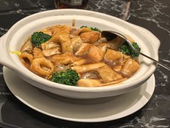 -荣誉海鲜酒楼(海湾店)