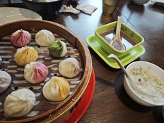 -玖鲜小笼(中山广场店)