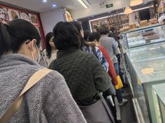 -白玉兰食品(中山公园龙之梦店)
