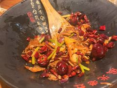 -风光老灶麻辣香锅(大成路翠微百货店)