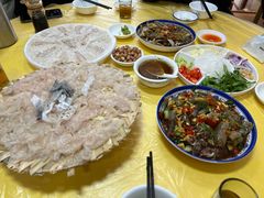 -官塘陈记鱼生·潮汕砂锅粥·牛肉火锅(潮枫路总店)