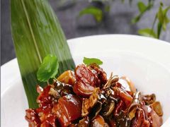 巴楚菇焖羊腩-聚宝渔港.五钻酒家(上地店)