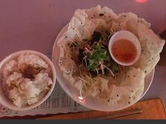 -Lanterns Vietnamese Restaurant