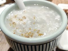 酒酿小丸子-叶派龙虾•招牌香辣蟹·海鲜(中海国际店)